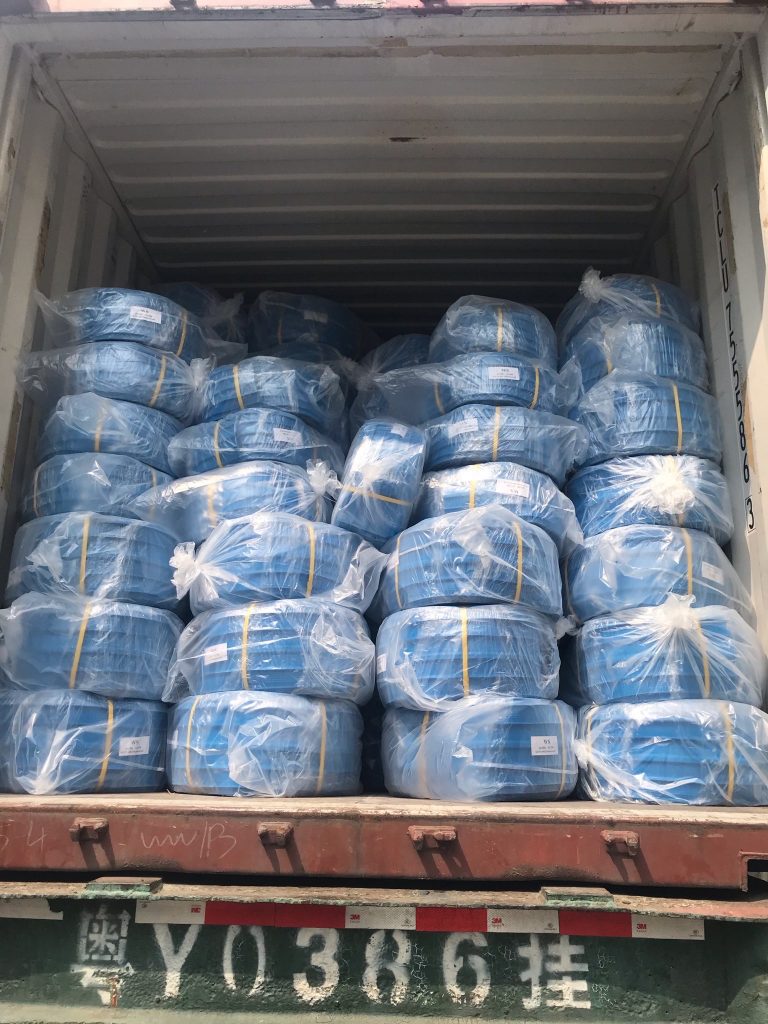 Tấm cản nước PVC tiếp xúc ngoài (External PVC waterstop) 1 Tấm cản nước PVC,băng cản nước